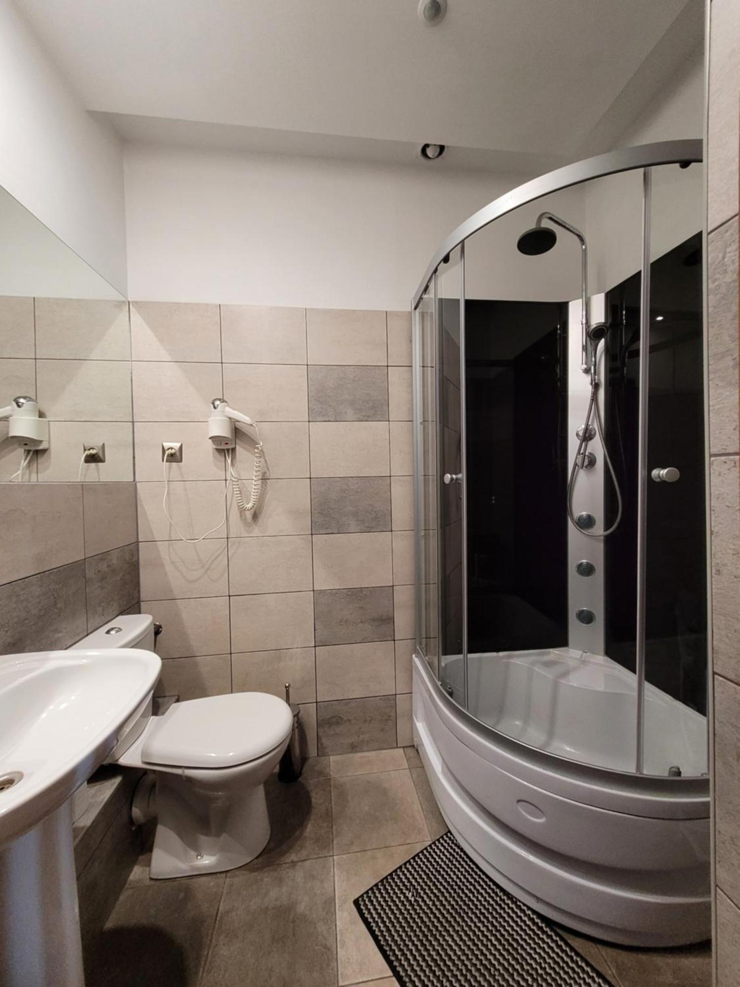 Pokoje Goscinne Nap Katowice Ngoại thất bức ảnh